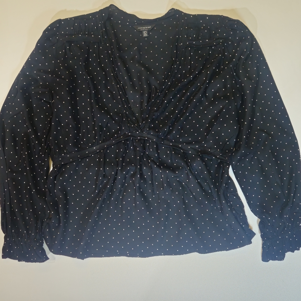Lucky Brand Womens Blouse Medium Black White Polka‎ Dot V-neck Ruffle Sleeve